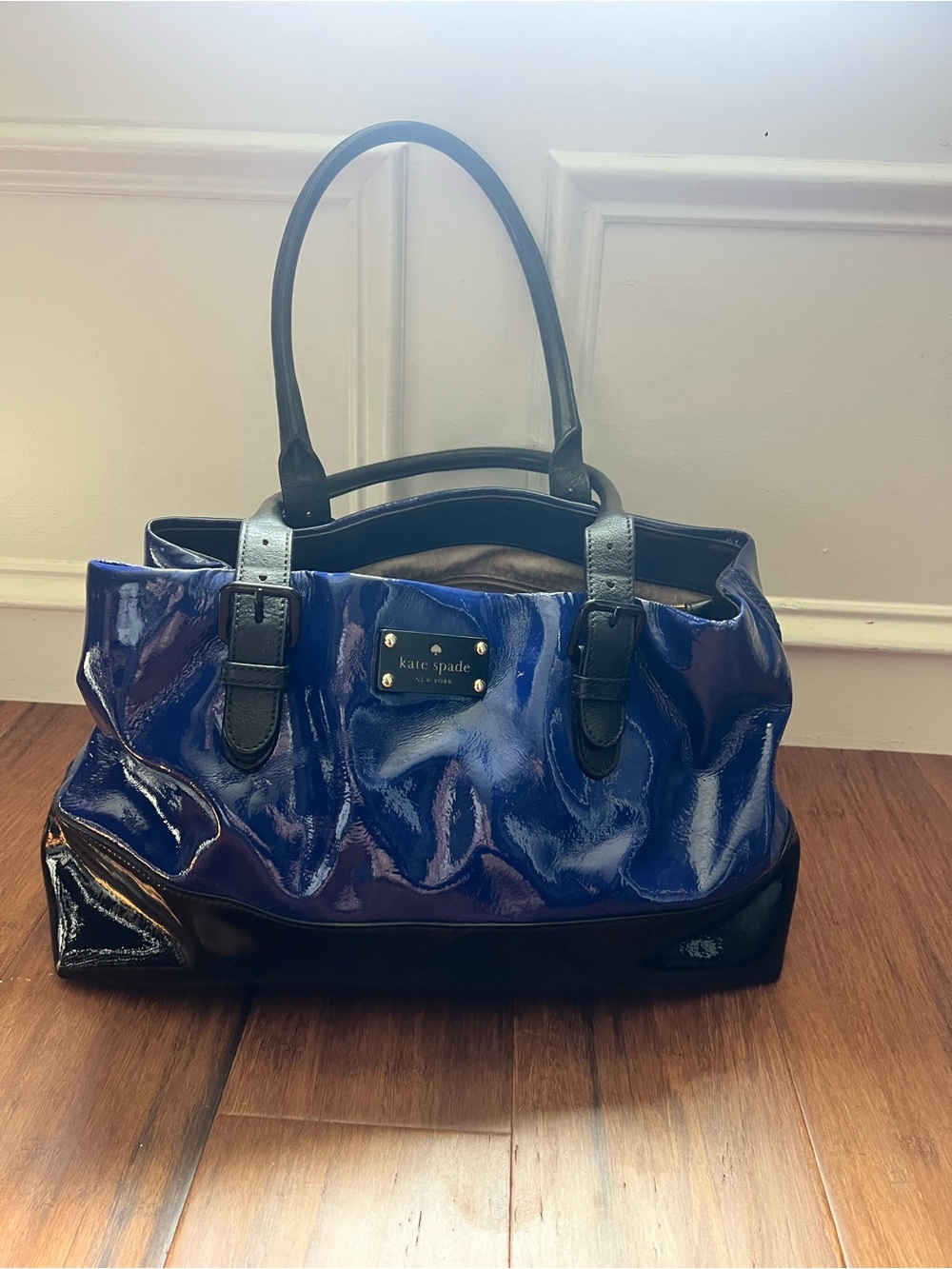 Kate Spade Patent Leather Tote in Blue and Black - Picture 2 of 4